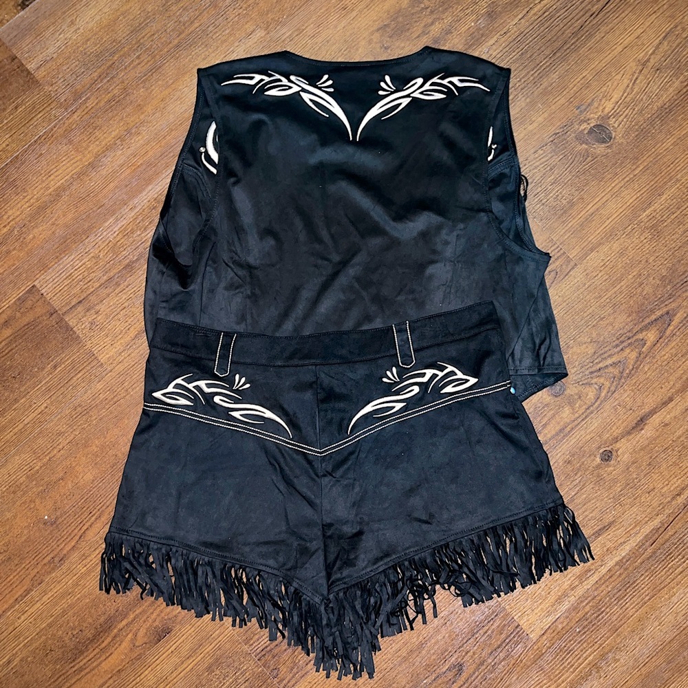 NWT Costume Fringe Cowgirl Vest Shorts W/ Choker White Stitching Blue Rivots XXL - Picture 7 of 13